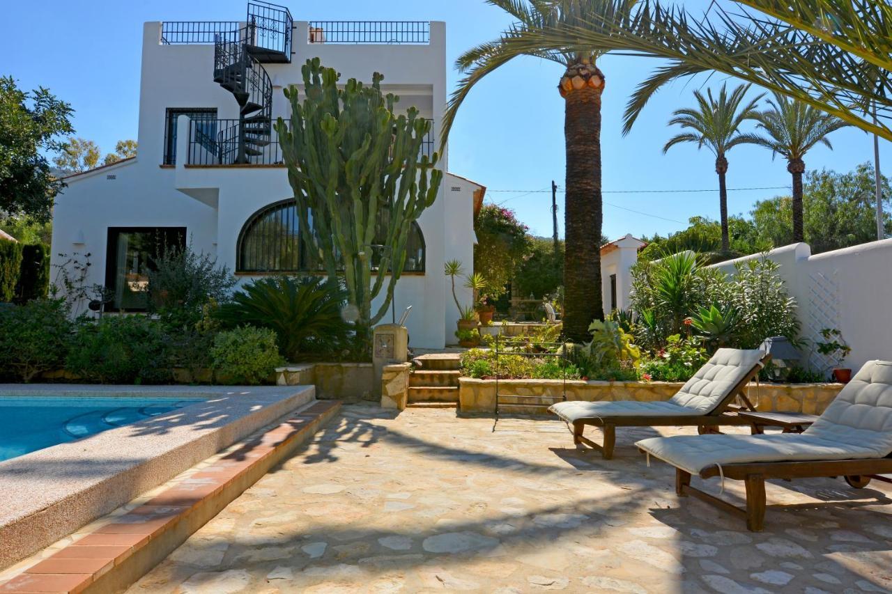 Serenity Villa In Albir By Nras El Albir ภายนอก รูปภาพ