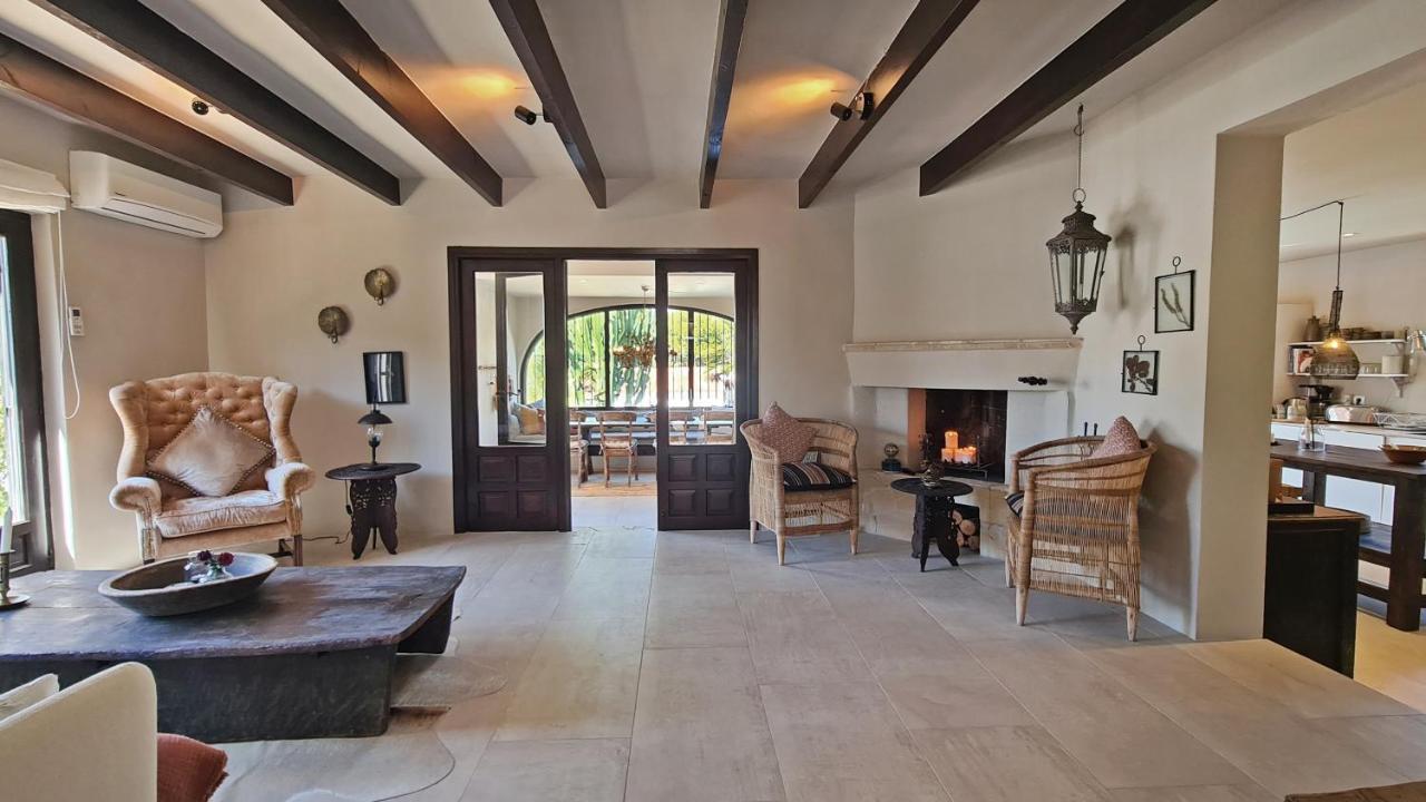 Serenity Villa In Albir By Nras El Albir ภายนอก รูปภาพ